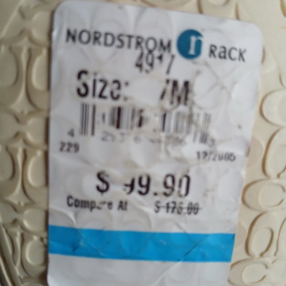 COACH VINTAGE TINY KITTEN HEEL LOAFERS Y2K - Picture 7 of 13